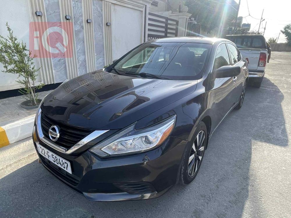 Nissan Altima